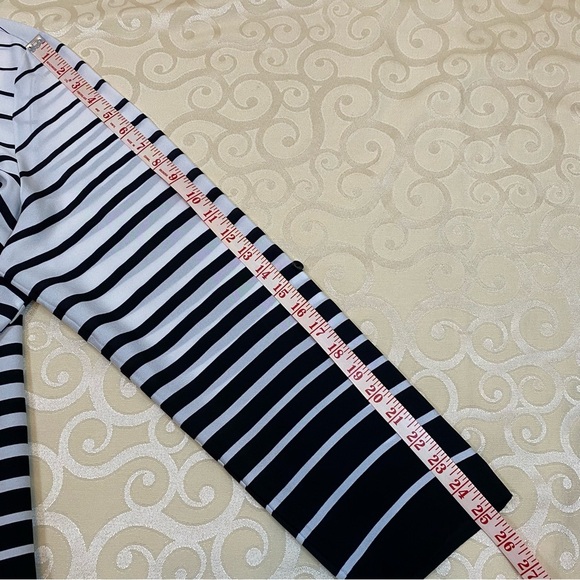 Zac & Rachel 1X Black/White Striped Covered Button Blouse Roll Tab sleev… - Picture 9 of 12